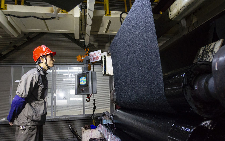 WEEM Abrasives 製造者の生産ライン
