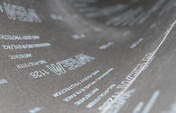 SICポリエステル布の紙やすりで磨くベルト/炭化ケイ素はパネル1128、1950x2800mmのためのベルトを区分しました